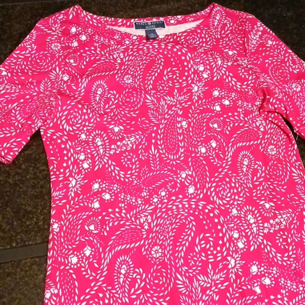 Pink dress